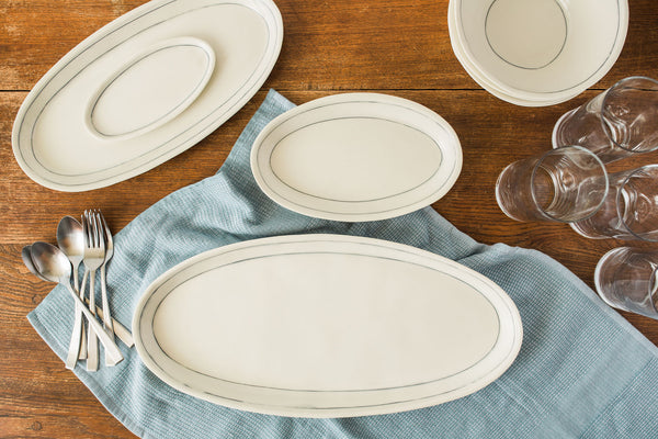 LINE GLASS OVAL PLATE2枚セット Simple Line Ovals – Nicole Aquillano Ceramics