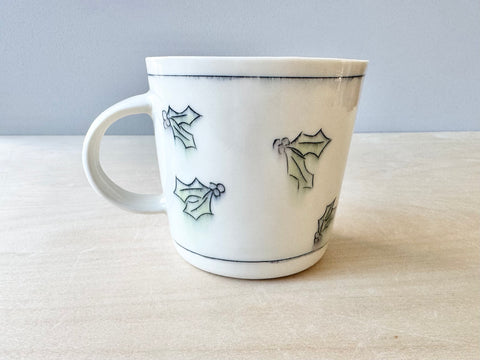 Holly Mug (16 oz)