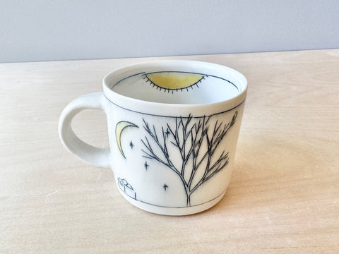 Clothesline & sunshine small mug (12 oz)