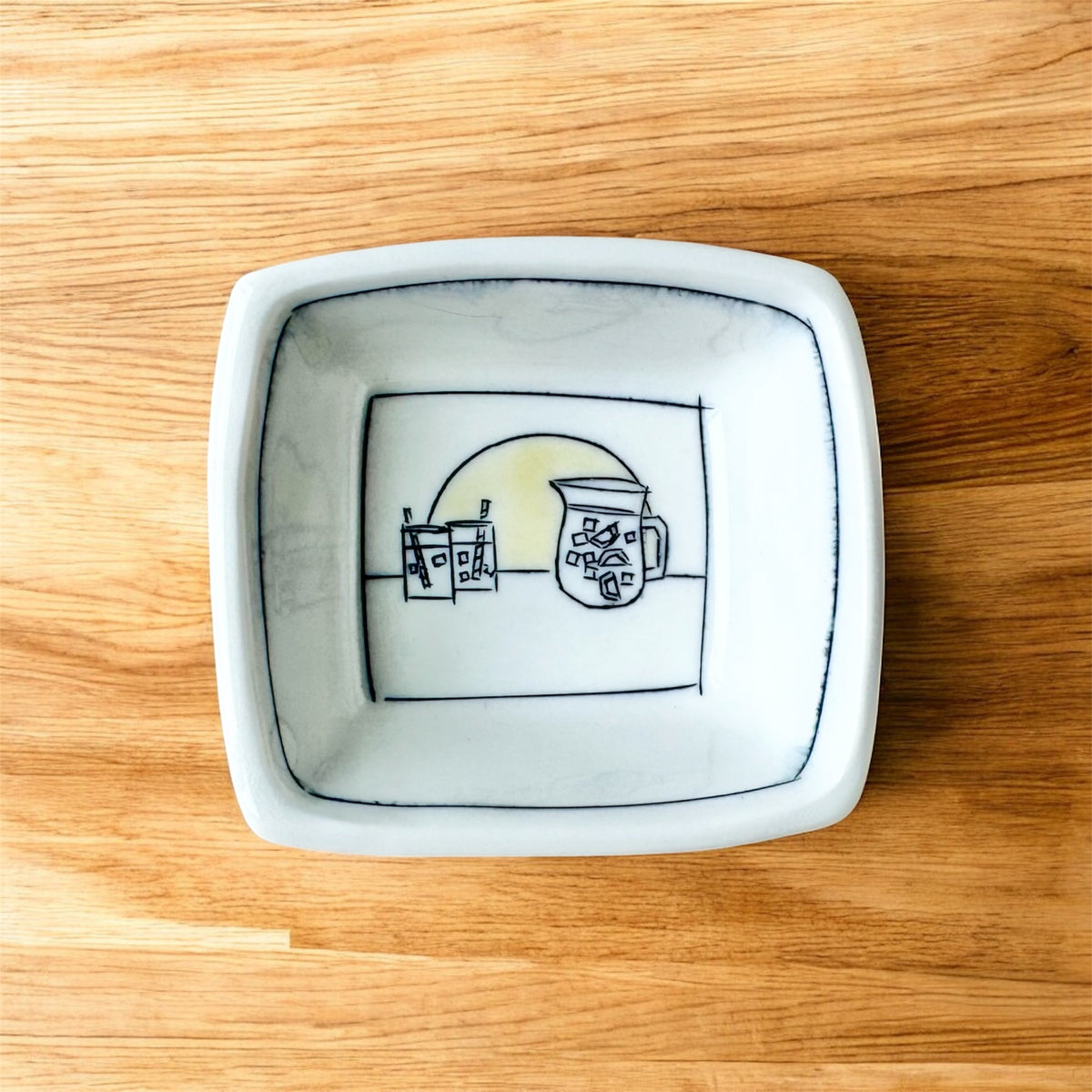 Lemonade w/Pitcher & Sun Tiny Square