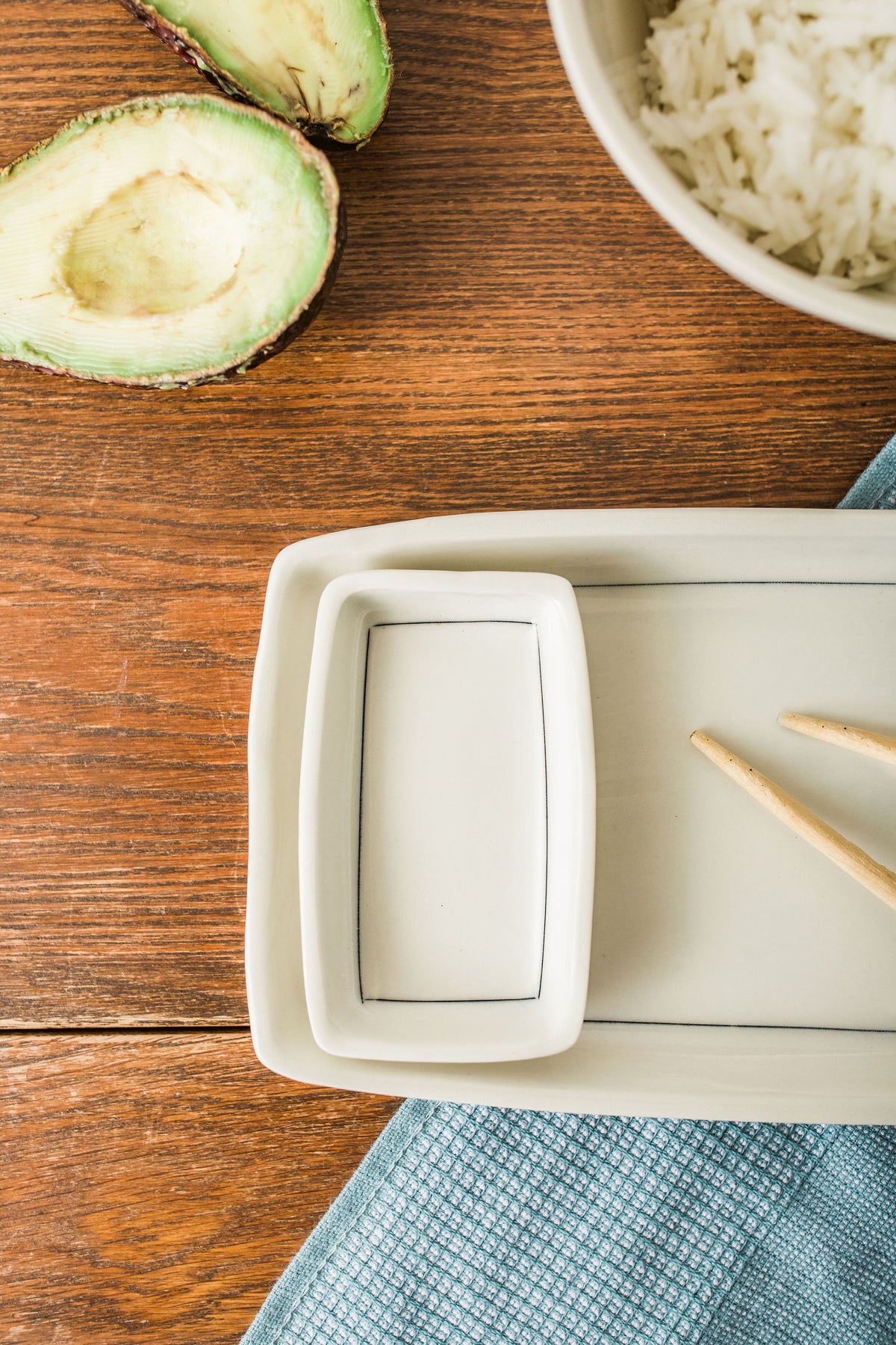 Simple Line Sushi Set