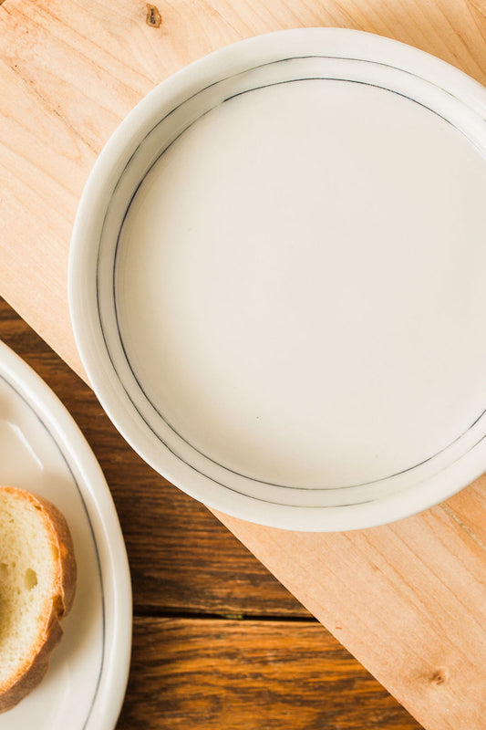Simple Line Dip Dish
