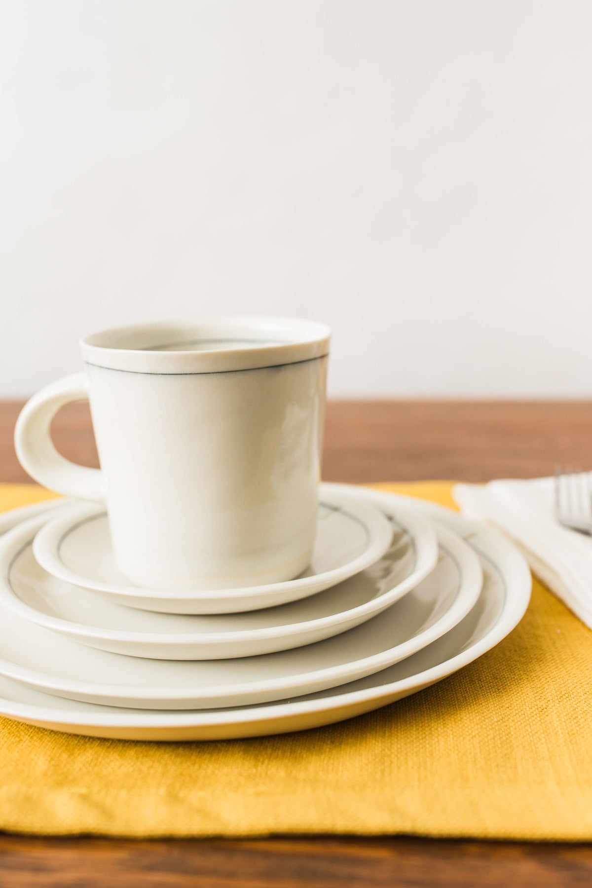Simple Line Plates