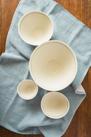 Simple Line Nesting Bowls